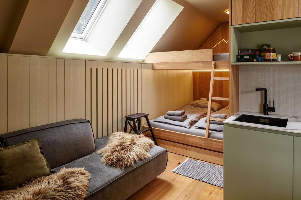 Brand New Mountain Studio & Balcony ハルラホフ エクステリア 写真